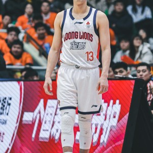 开云-郭艾伦辟谣被诈骗传闻引热议，运动员为何成被诈骗的重灾区之一？|冯子涵|熟人|博尔特|周琦|财商_新浪新闻